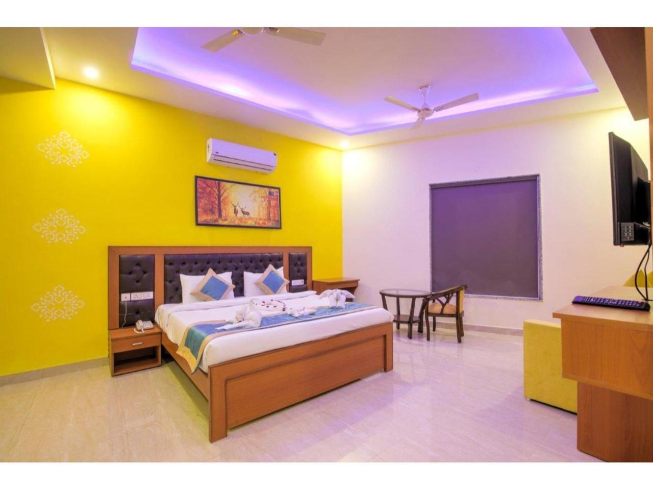 Kusum House Bed & Breakfast Greater Noida Exterior photo